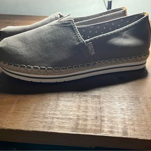 Sketchers bobs size 8 nwot